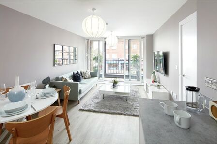 St. Albans Road, 1 bedroom  Flat for sale, £309,995