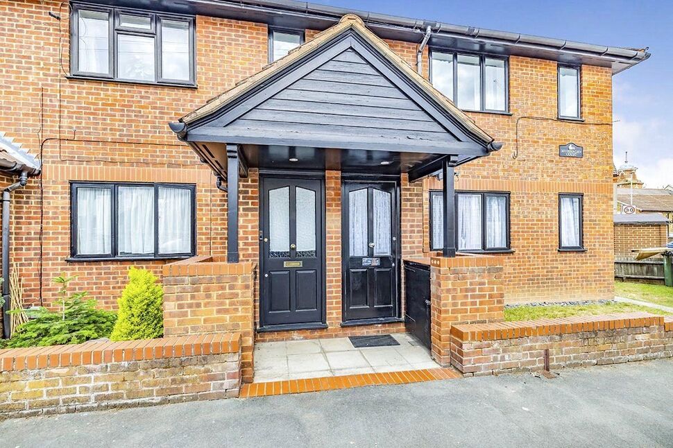 Main image of 1 bedroom Flat to rent, Mussenden Court, Copsewood Road, Hertfordshire, WD24