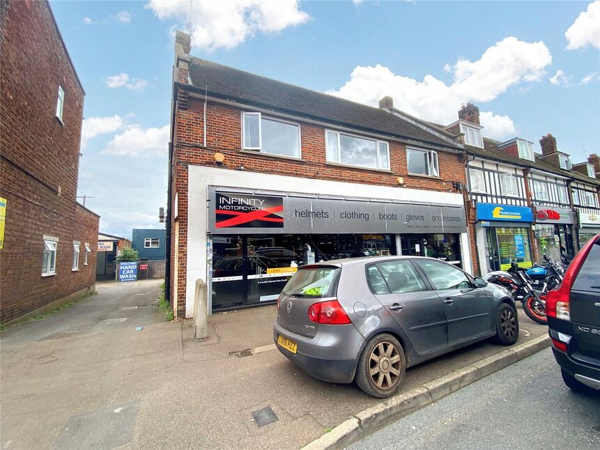 3 bedroom Flat for sale, St Albans Road, Watford, WD24 £300,000
