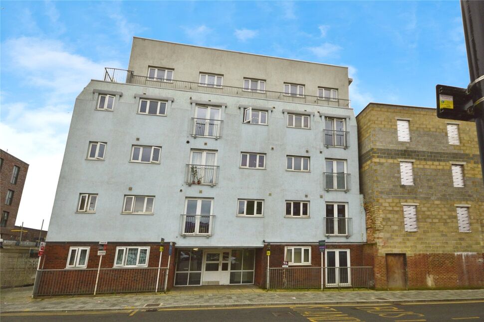 1 bedroom  Flat for sale