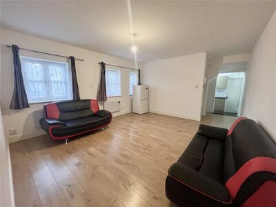 St. Albans Road, 1 bedroom  Flat to rent, £1,150 pcm