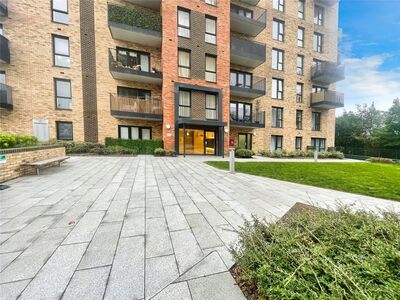 Sydney Road, 2 bedroom  Flat for sale, £350,000