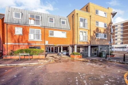 Malden Road, 1 bedroom  Flat to rent, £1,350 pcm
