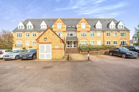 2 bedroom  Flat to rent