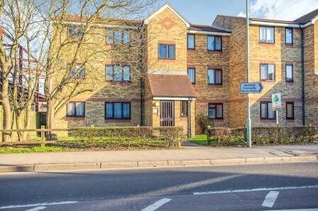 1 bedroom  Flat to rent