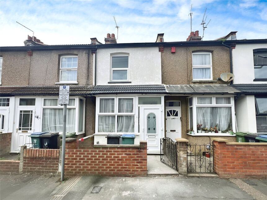 Main image of 3 bedroom Mid Terrace House to rent, Pretoria Road, Watford, Hertfordshire, WD18