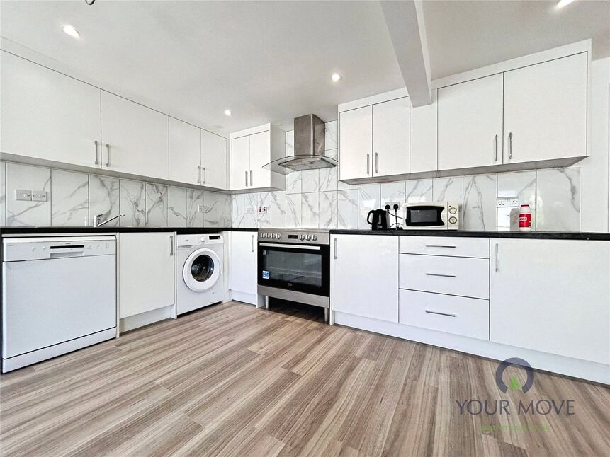 Main image of 1 bedroom Flat to rent, College Road, Abbots Langley, Hertfordshire, WD5