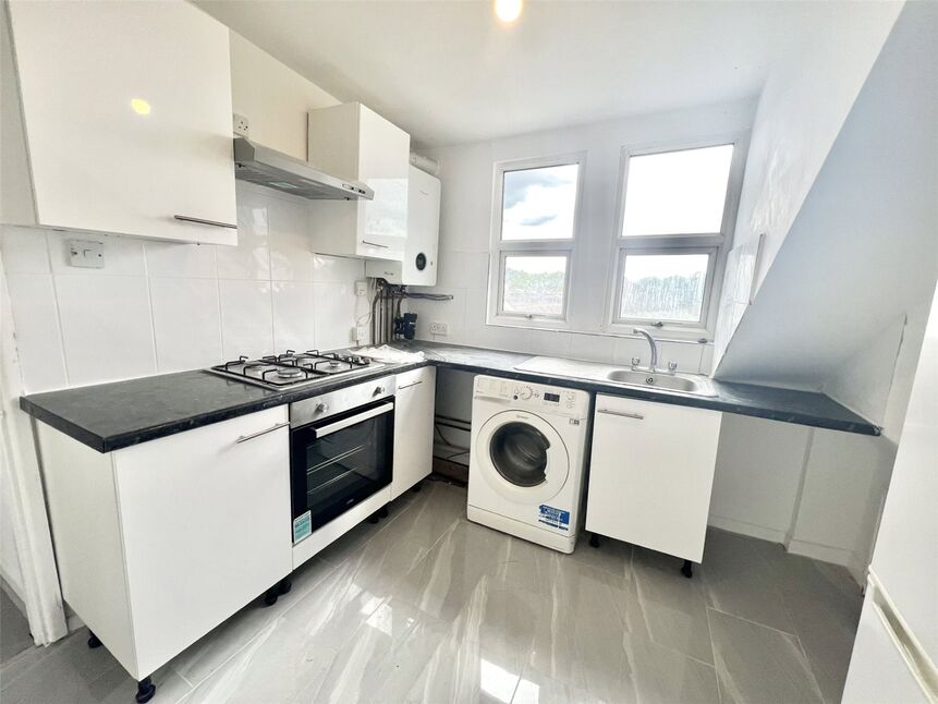 Main image of 1 bedroom Flat to rent, St. Albans Road, Watford, Hertfordshire, WD24