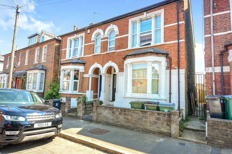 Main image of 1 bedroom Room to rent, Grosvenor Road, Watford, Hertfordshire, WD17