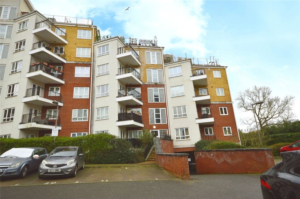 1 bedroom  Flat for sale