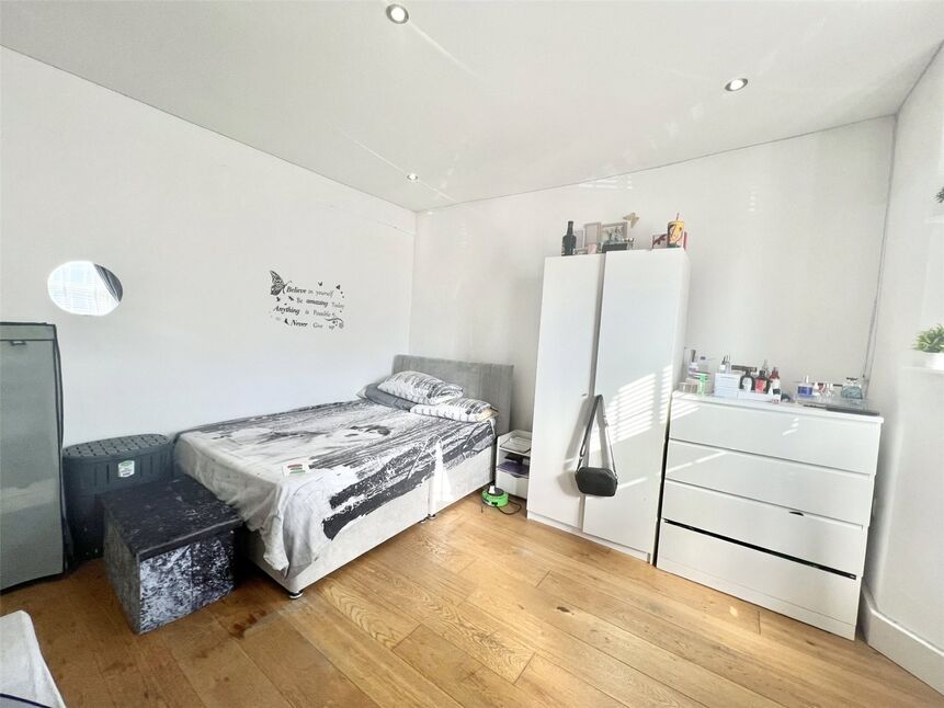  Room to rent