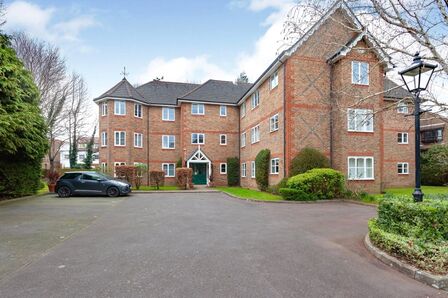 2 bedroom  Flat to rent