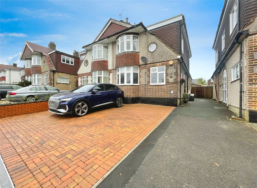 Main image of 4 bedroom Semi Detached House for sale, Spring Gardens, Watford, Hertfordshire, WD25
