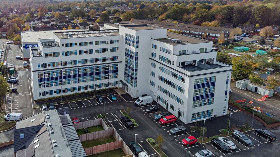 Main image of 1 bedroom Flat for sale, Cherry Tree Road, Watford, Hertfordshire, WD24