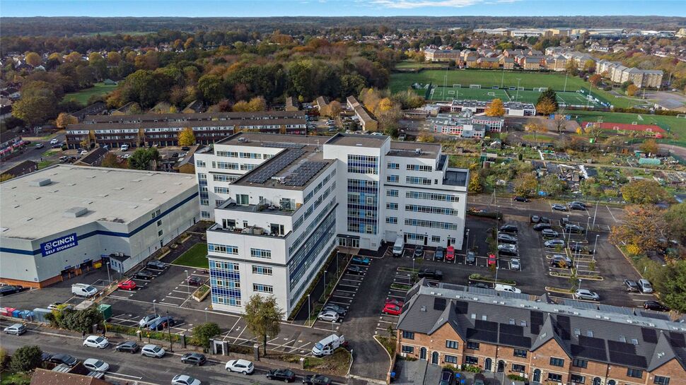 Main image of 1 bedroom Flat for sale, Cherry Tree Road, Watford, Hertfordshire, WD24