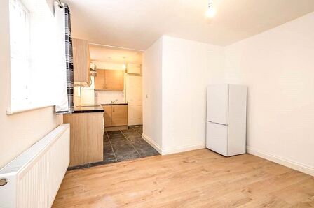 1 bedroom Flat to rent