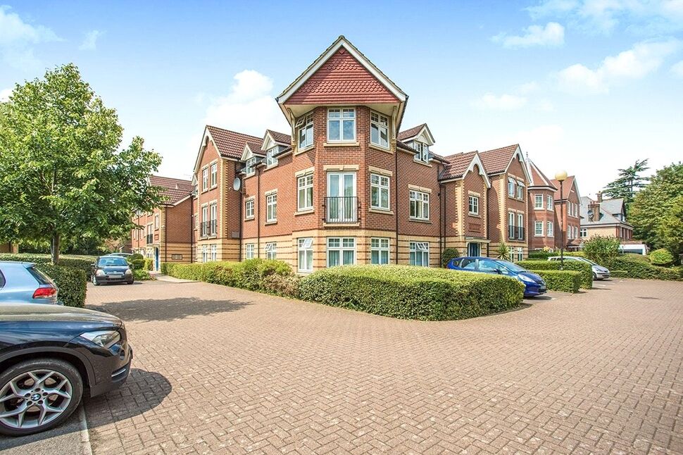Main image of 2 bedroom Flat to rent, Grandfield Avenue, Watford, Hertfordshire, WD17