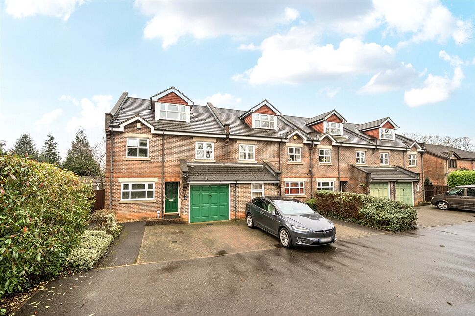 Main image of 5 bedroom Semi Detached House for sale, Nascot Wood Road, Watford, Hertfordshire, WD17