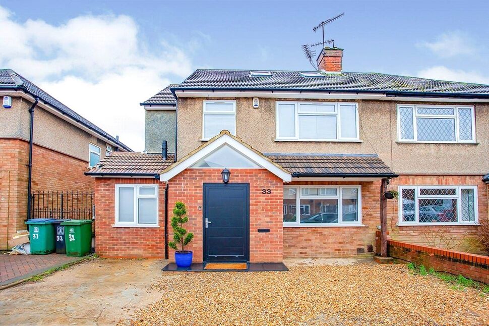 5 bedroom Semi Detached House for sale