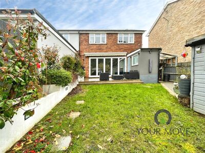 3 bedroom End Terrace House for sale