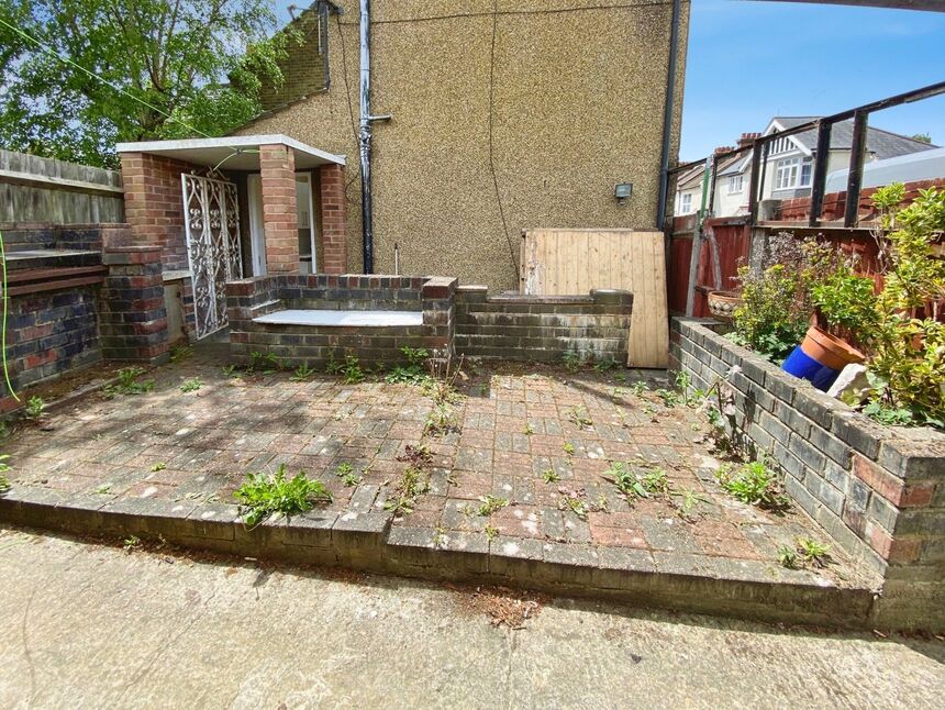 Image 12