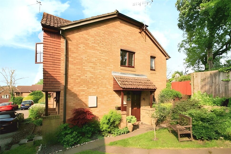 Main image of 1 bedroom Flat to rent, Tylersfield, Abbots Langley, Hertfordshire, WD5