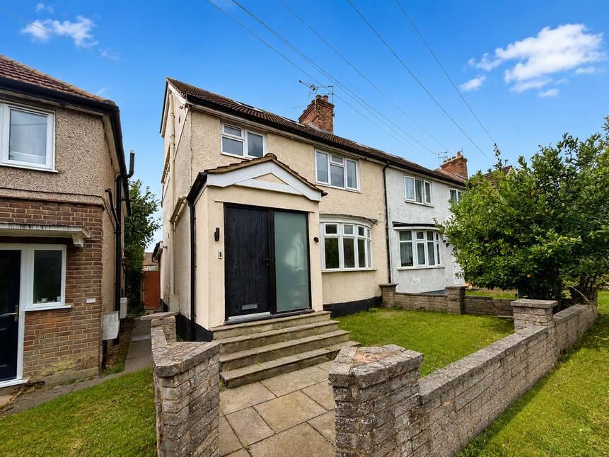 Main image of 4 bedroom Semi Detached House for sale, North Western Avenue, Watford, Hertfordshire, WD25
