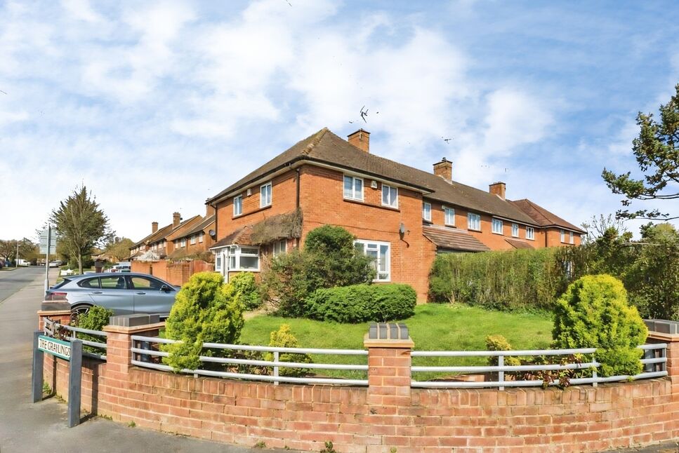 Main image of 3 bedroom End Terrace House for sale, The Graylings, Abbots Langley, Hertfordshire, WD5