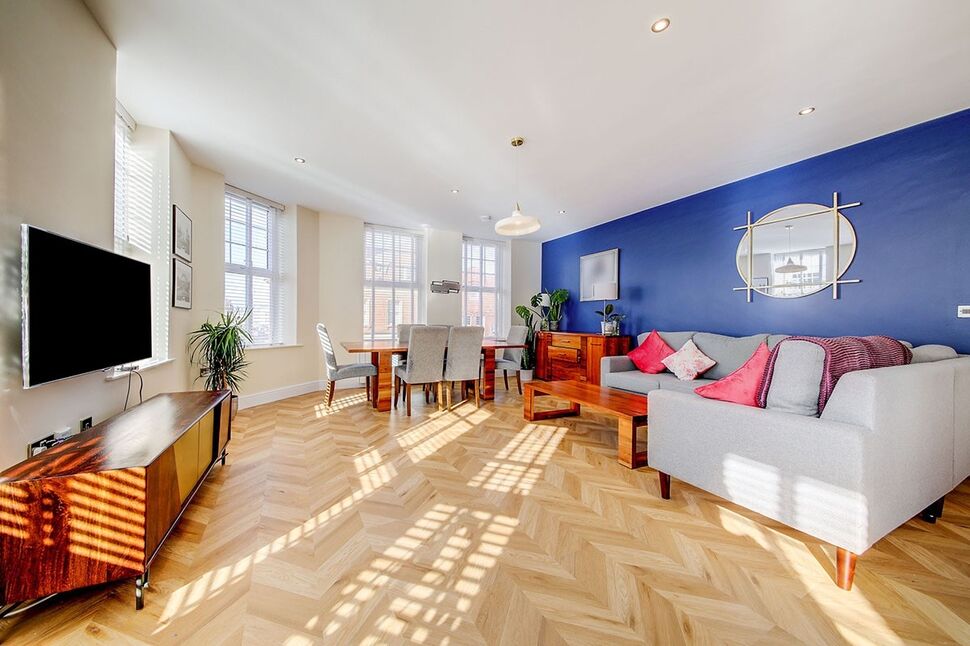 Open Plan Living / Dining Room / Kitchen