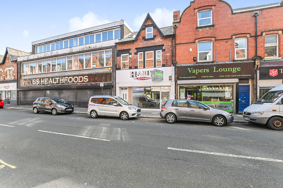 Main image of 2 bedroom Mid Terrace Flat to rent, Whitley Road, Whitley Bay, Tyne and Wear, NE26
