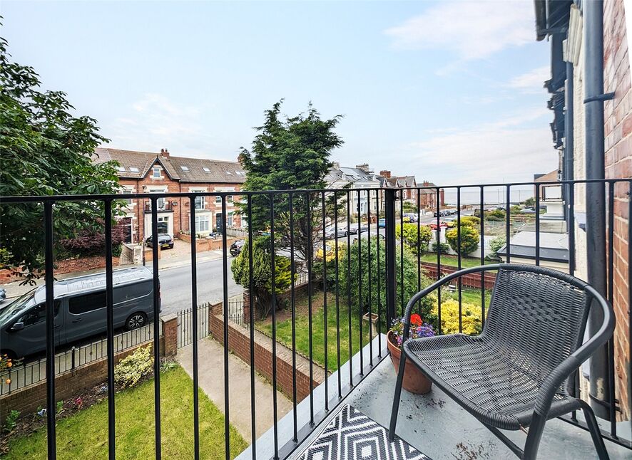 5 bedroom Mid Terrace House for sale, Edwards Road, Whitley Bay, NE26