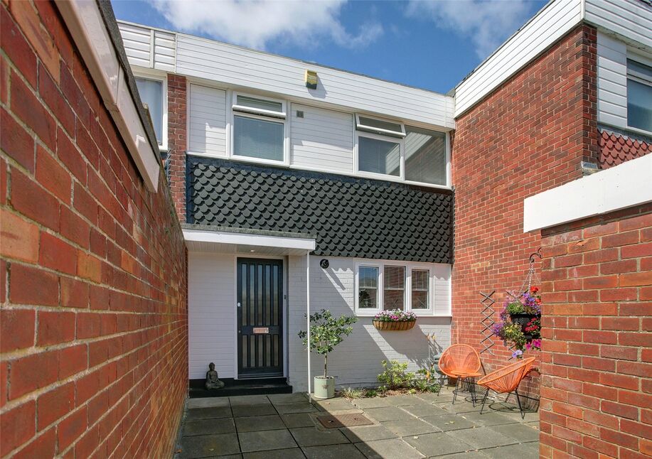 3 bedroom Semi Detached House for sale, Carolyn Way, Whitley Bay, NE26