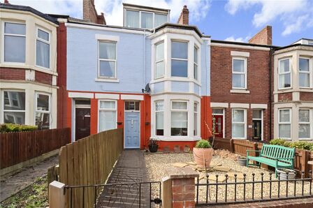2 bedroom  Flat for sale