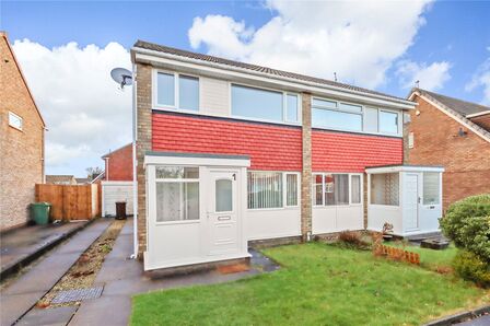 Grebe Close, 3 bedroom Semi Detached House for sale, £149,000