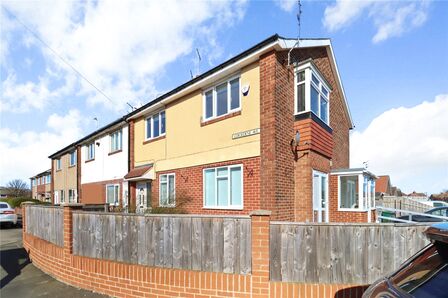 Gorsedene Avenue, 2 bedroom  Flat for sale, £199,000