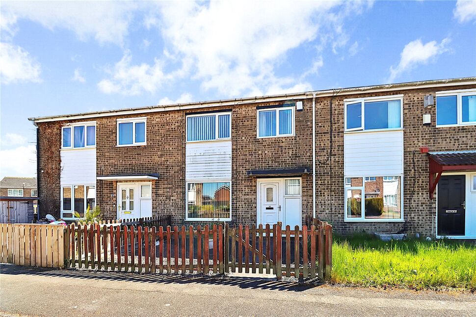 3 bedroom Mid Terrace House for sale