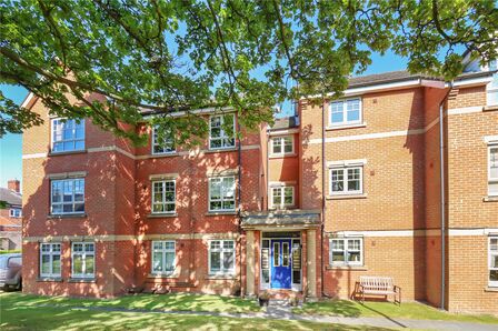 2 bedroom  Flat for sale