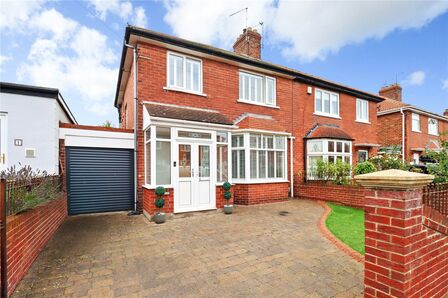 Foxton Avenue, 3 bedroom Semi Detached House for sale, £415,000