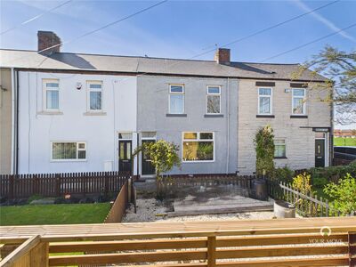 2 bedroom Mid Terrace House for sale