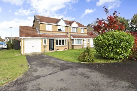 Pendleton Drive, 3 bedroom Semi Detached House for sale, £269,995