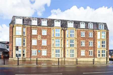 2 bedroom  Flat for sale