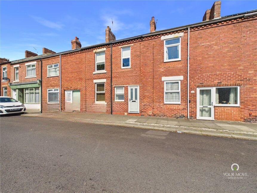 3 bedroom Mid Terrace House for sale