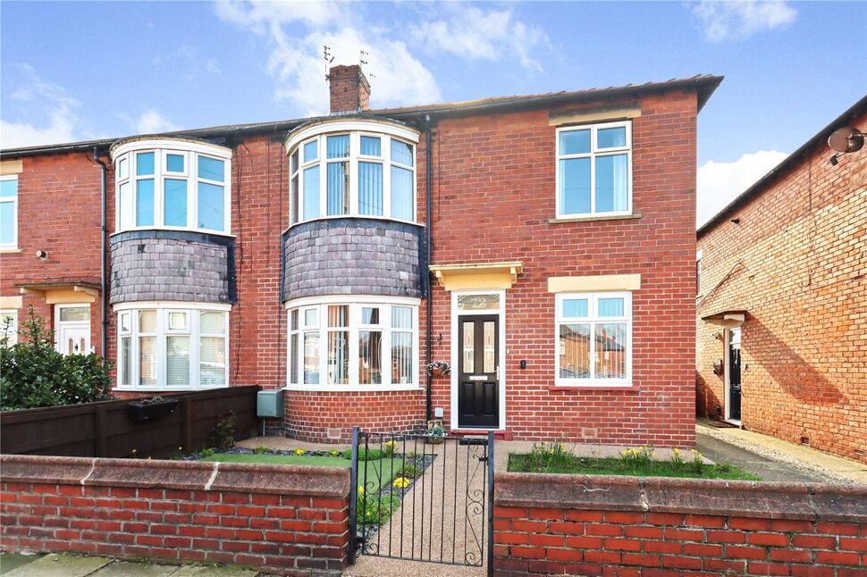 Main image of 2 bedroom Flat for sale, Kingsway, Blyth, Northumberland, NE24