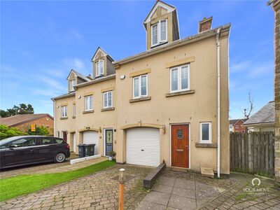 4 bedroom End Terrace House for sale
