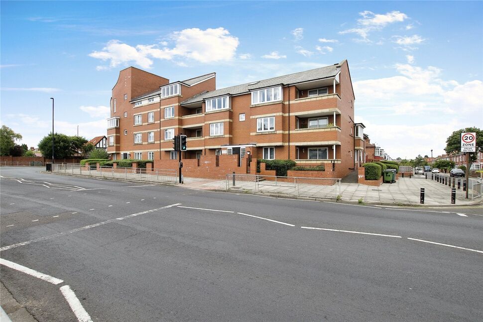 Main image of 2 bedroom Flat for sale, Seatonville Road, Whitley Bay, Tyne and Wear, NE25