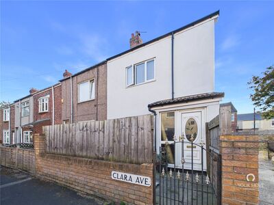 2 bedroom End Terrace House for sale