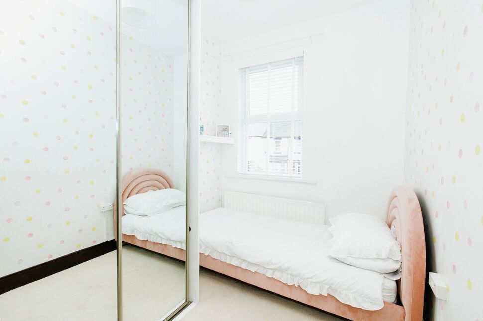 3 bedroom Mid Terrace House for sale, Moore Avenue, Dunston, NE11 £