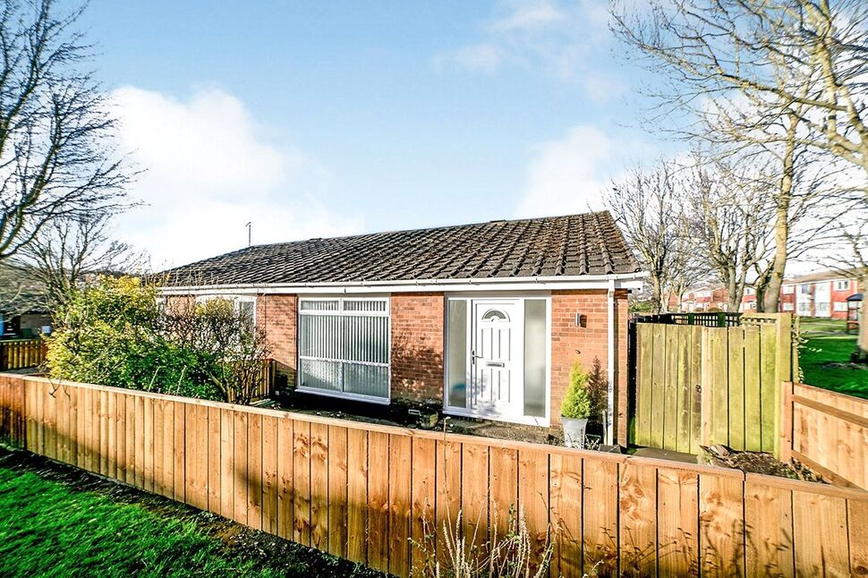 3 bedroom Mid Terrace House for sale, Moore Avenue, Dunston, NE11 £