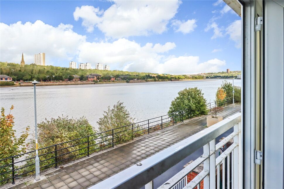 Main image of 2 bedroom Flat for sale, Bittern Close, Dunston, Gateshead, NE11