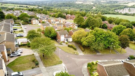 Woodpack Avenue, 3 bedroom Detached House for sale, &pound;370,000